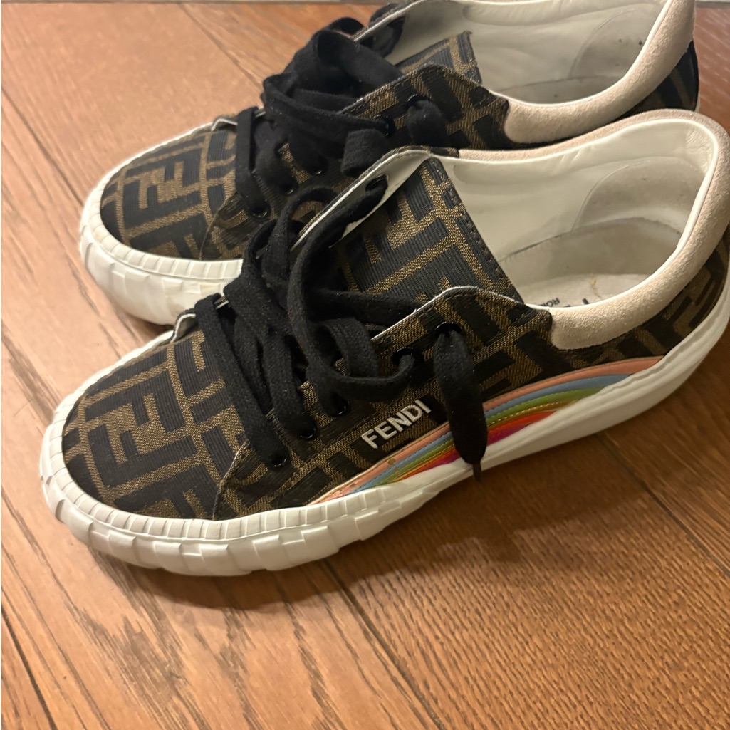 Fendi Black And Brown Sneakers With Rainbow Accent